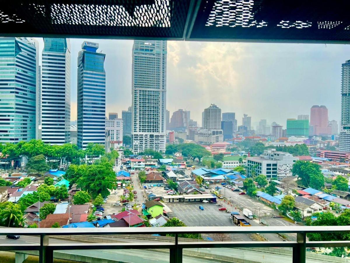 Summer Suites Near Klcc 쿠알라룸푸르 외부 사진