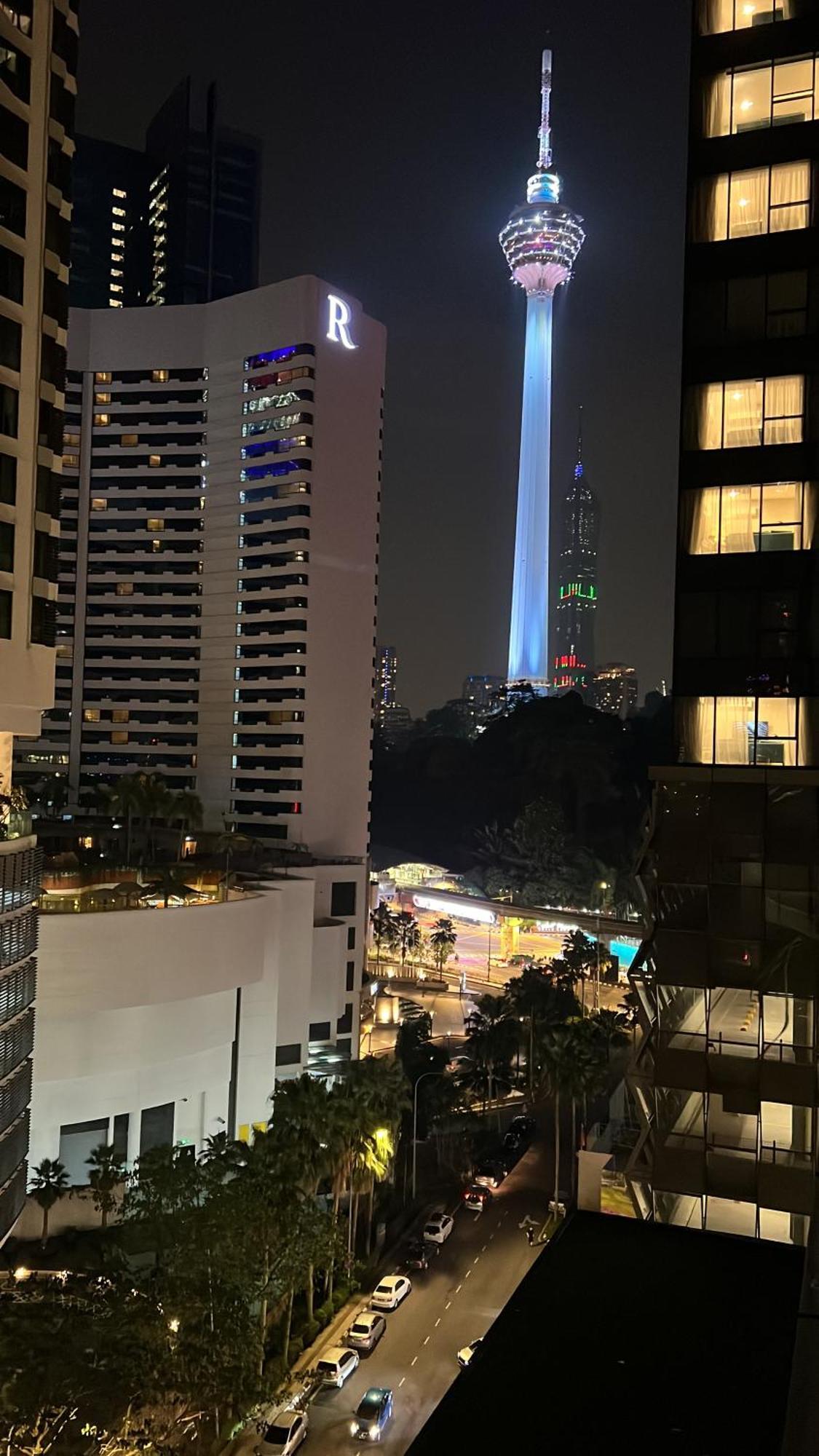Summer Suites Near Klcc 쿠알라룸푸르 외부 사진